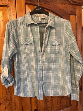 Passport Light Green and White Plaid Button-Down Shirt